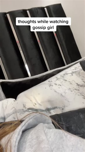 my thoughts>> #VivaCleanHacks #FestiveFashion #MONCLERBUBBLEUP #gossipgirl #TheProm #texttospeech