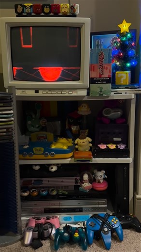 Hunter Ghostal on Instagram: "The Powerpuff Girls (‘Twas the Fight Before Christmas) - Star on the Tree Network: Cartoon Network Physical Media: The Powerpuff Girls: The Complete Series DVD Original Air Date: December 12, 2003 #nostalgia #retro #2000s #cartoonnetwork #christmas"