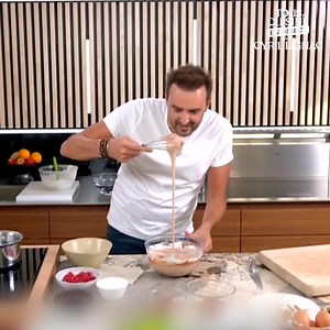 2.5M views · 21K reactions | Les meilleurs moments de « Tous en cuisine en direct avec Cyril Lignac » sont ici ⤵ | Tous en cuisine avec Cyril Lignac | Facebook