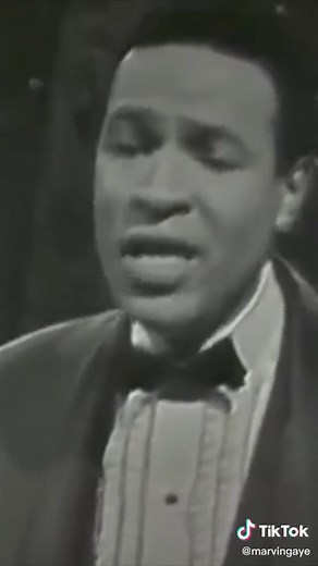 Remembering the time Marvin performed “Ain’t That Peculiar” in 1965.