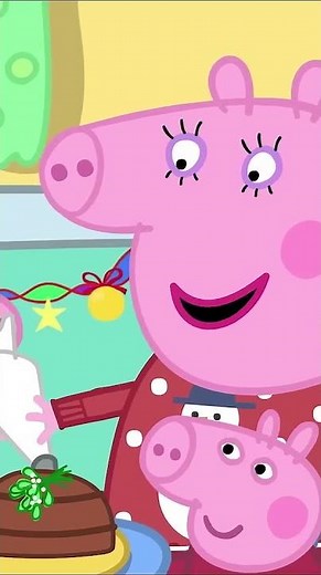 George Pig Helps Make Christmas Dinner #shorts #georgepig #peppapig