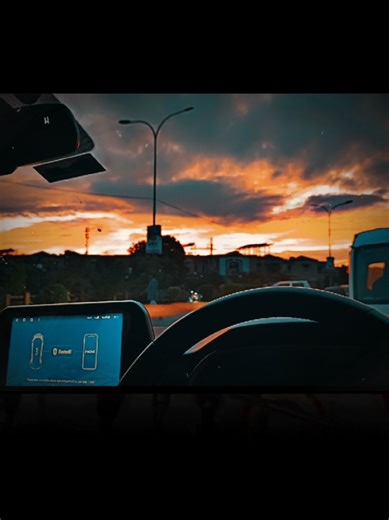 Understanding Views Problem in Digital Content