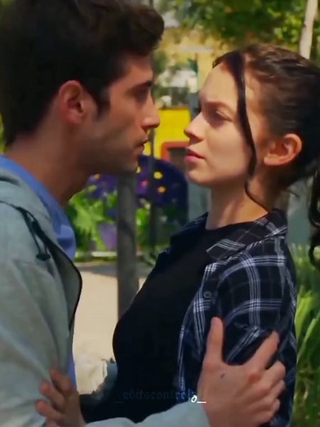 Te quiero como Raúl a Sofía en Control Z