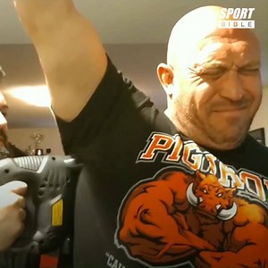 This intense electric drill treatment healed former WWE superstar Ryback’s ‘locked’ shoulder... 💪💪 | SPORTbible
