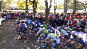 🎥 Watch the Men Elite highlights from Round 4 in Troyes, France 🇫🇷 👉 UCI Cyclo-cross World Cup #CXWorldCup | UCI Cyclo-cross