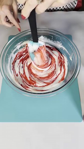 1.2K views · 20 reactions | Peppermint candy cane cake Make this easy cake by adding peppermint (or your favorite flavor) into white cake mix, swirl with red red food coloring (or your favoite color), drizzle with icing. Enjoy. This video was produced by Network Media LLC, Smells Good, and Sarah Sutter #dessertrecipe #desserttime #christmasdessert | Smells Good | Facebook