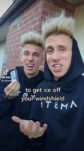 Using a discount card! | Vörös Twins