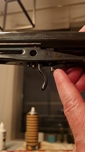 How the Diana Model 5 break barrel air pistol trigger works