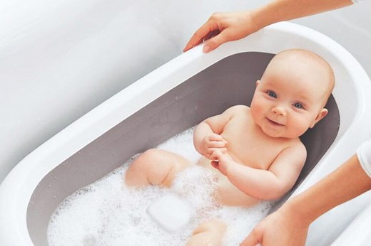 Splash Zones: 13 Baby Baths & Alternatives Mums Recommend