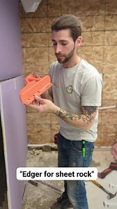 I think just using a knife for sheet rock is so much better. This takes way to much off 🤷🏼‍♂️ and I know every one that'll say there's no point in doing this at all, but this is for a smooth finish on drywall. Home improvement diy project tips and tricks. #carpentrytips #construction #contractor #tipsandtricks #HomeImprovement #hacks #carpentry #concrete #tools #builder #drywall | Your Favorite Contractor