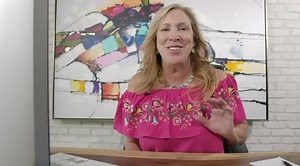 Are you looking to refresh your marketing strategy for your business? 🤓 Look no further! Our fearless leader Kelly Mason Bosetti is getting ready to start her masterclass. Bringing the knowledge of 20 years of experience right to your phone! 📲 She’ll be releasing this FREE masterclass in the coming weeks, so stay tuned for more updates! Check out her page linked Below for more Marketing Tips!🤩 https://m.facebook.com/KellyBdigitalmarketing/#_=_ #masterclass #marketing #smallbusinessowner #smal