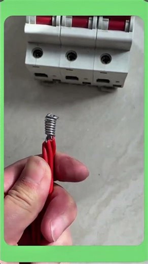 “Proper Cable Placement in the Junction Box for Safe Wiring #ElectricalWork #Wiring #DIYHome”