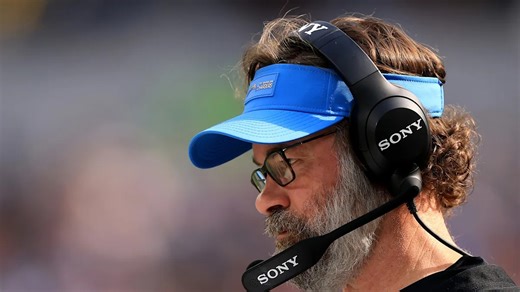 Chargers complete interview with QBs coach Shane Day for OC job