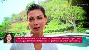 Morena Baccarin's dislike of kissing Ryan Reynolds