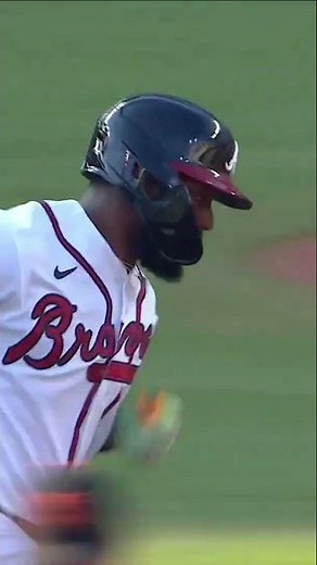 A Harris homer gives the Braves the lead 🤑