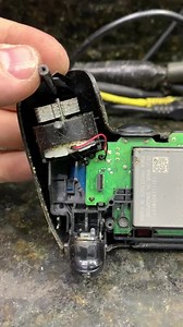 462K views · 1.9K reactions | Dicazinha simples para quem gosta de fazer a própria manutenção de seus joysticks de ps4 e para os técnicos que passam sufoco com isso, parafuso enferrujado e espanado em joysticks de ps4 | TXD Games - Conserto de Video Games | Facebook