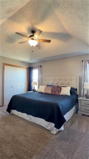 Acreage Living Near Omaha | 12065 Iva St | 3 Bed Home on Over an Acre