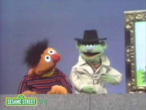 Sesame Street: Ernie And The Elephant Picture