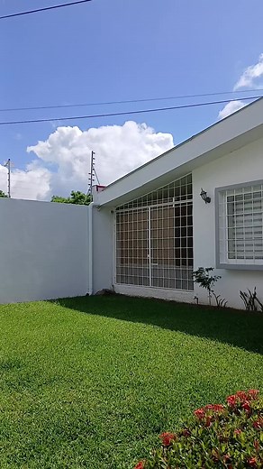 Casa en Renta en Managua: 3 Dormitorios y Jardín