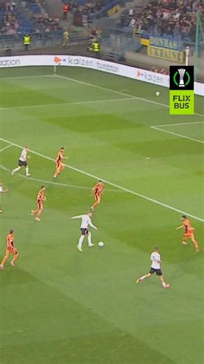 Stunning goals wherever you look! 😍 Which of these 10 finishes deserves to be Goal of the League Phase? 👀 Click here to choose! 👉 https://www.uefa.com/uefaconferenceleague/goal-of-the-day/ #UECLGOTLP #UECL FlixBus | UEFA Europa League