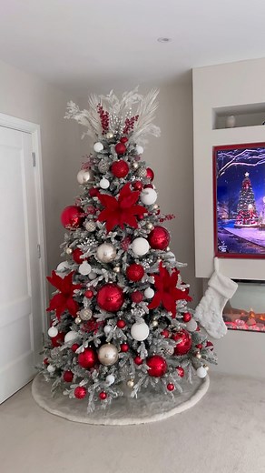 Another Christmas tree inspo from 2023! Can’t wait to decorate this year 🫶🏽 | Sherlina Nym