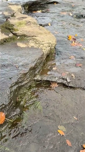 Top 3 most beautiful places to visit in Connecticut-Great Falls Village #greenmountains