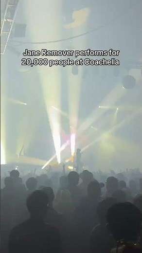 Jane Remover performs for 20,000 people at Coachella 😮