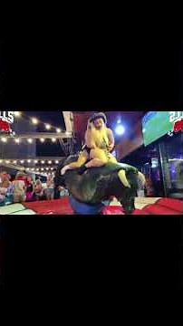 Two beautiful and sexy young women - Mechanical Bull Riding 🐃🗿🎆🎇⚡️☺️🤫💯😢🎆👀🗿😢#BULL #FORYOU #france🇫🇷