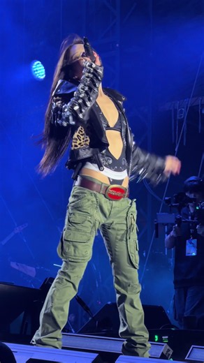 JENNIE OPEN’ER 2026 DRACULAAA❣️ #jennie #jenniekim #blackpink #openerfestival #fyp