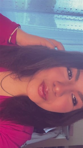 Vidéos de Maeva (@maeva.compte_secourt) avec son original - 🌺