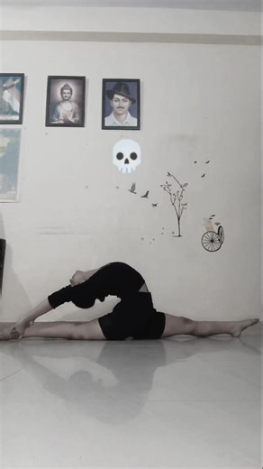 wait till the end... #viral #ytshorts #shorts #challenge #split #contortion #yoga #youtube