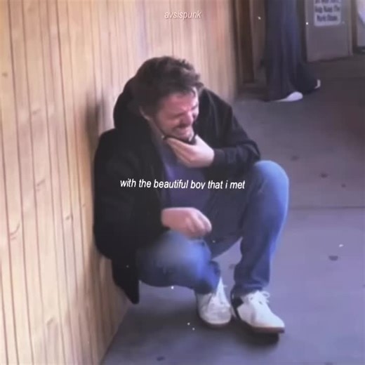 Pedro Pascal: A Sweet Scene Pack