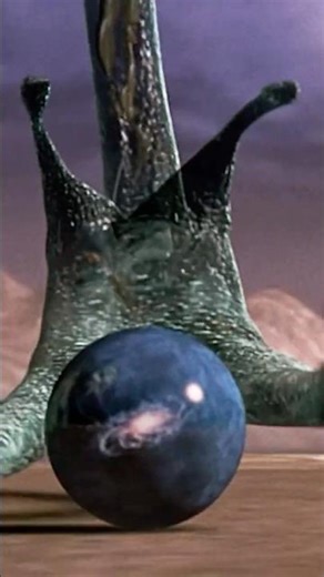 The Universe… Trapped in a Marble?!#MIB#MenInBlackClips#MIBMovie