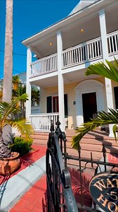 14K views · 289 reactions | 퐇퐢퐬퐭퐨퐫퐢퐜 퐠퐞퐦 퐟퐨퐫 퐬퐚퐥퐞 퐢퐧 퐭퐡퐞 ❤️ 퐨퐟 퐊퐞퐲 퐖퐞퐬퐭 11 beds, 11 baths, 2 transient licenses, 2 pools — all just one block from Duval. Income-producing + full of Old Town charm. Listed by Paige Bethel, Island Home Realty | Living in Key West - Real Estate | Facebook