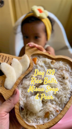Day 139: Rice Balls, Misua Soup & Pears #BLW #BLWideas | Ma'am Tine