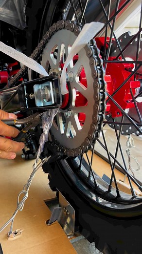 19K views · 148 reactions | TR250 Enduro. | 4K Racing | Facebook