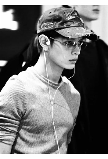 一点阳光怎能盛夏,一点奇爱怎能留住一个人!