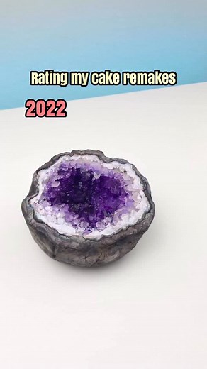 Follow for more cakes! | Sideserf Cake Studio