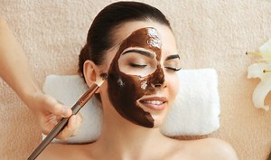 5 DIY Dark Chocolate Face Masks For Radiant Skin!