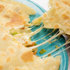 When our Humble Paratha met American Pizza.. 🍕🍕 | Cooking Shooking