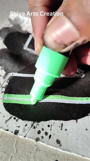 'V' with neon lights ✨😍 #art