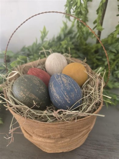 Primitive Easter Basket With 5 Hand Painted Colored Eggs - Rustic Farmhouse Spring Decor - Etsy