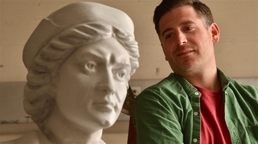 Replica of Baltimore’s Columbus statue placed at White House