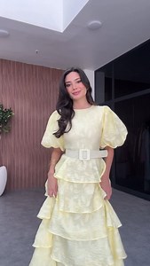 ESRAHELVACI on Instagram: "Bayram Elbisemiz bulundu💓 EH-5704 webtee🥳"