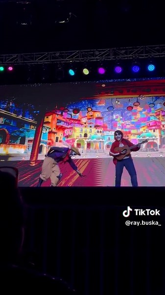 Un Poco Loco: El Musical de Coco en Chile