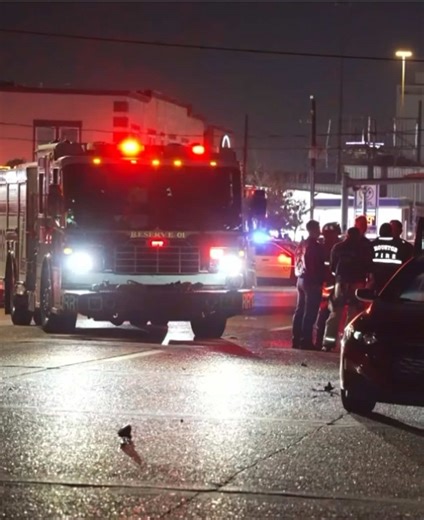 A woman in her 20s was hit and killed late Sunday night by a speeding vehicle while crossing Pierce Street outside a Midtown club, according to Houston police. The crash happened around 11:30 p.m. on Pierce Street near Emancipation Avenue. Sgt. Mike Barrow with HPD’s Vehicle Crimes Division said the woman had just left a nearby club when a vehicle traveling “at a high rate of speed” hit her and continued down the roadway, carrying her a significant distance before crashing into several parked ca
