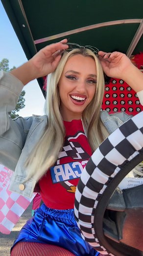 Lets see if we can get this cart up to 175 🛺💨🏆🏁 #cartgirl #golf #golfers #golftiktok