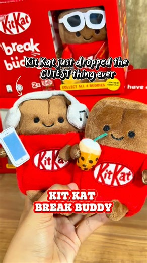 🍫 Take a break with your new Break Buddy! 🤩 @kitkatsingapore introduces the all-new Break Buddies — four adorable mini bars with personalities as fun as your snack mood: 🧋 BBT Buddy ✈️ Travel Kaki 💪 Gym Bro 🛋 Chill Homie Find them now at all major supermarkets (we got ours from @giantsingapore!). Perfect for gifting, collecting, or simply sharing a break with your makan kakis 💖 === #Burpple #burpplesg #KitKatSG #BreakBuddies #SnackTimeSG #HaveABreak #SGFoodies #burpproved #savefnbsg #singa