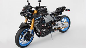 LEGO Technic 42159 Yamaha MT-10 SP review