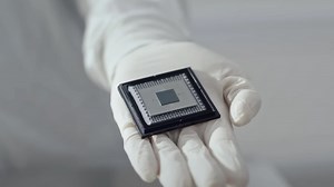 Google Reveals Next-Generation 'Willow' Quantum Computing Chip